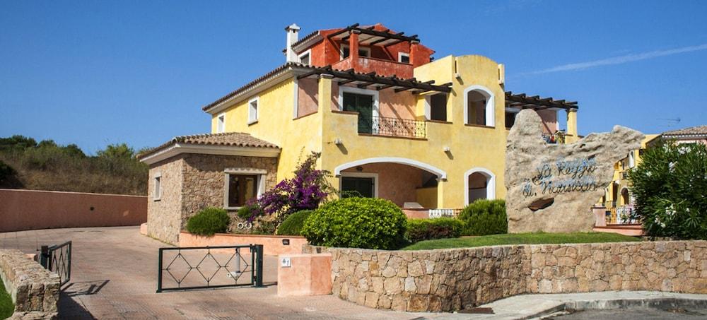 La Reggia Di Nausicaa Aparthotel Santa Teresa Gallura Eksteriør bilde